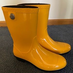 Ugg Rainboots